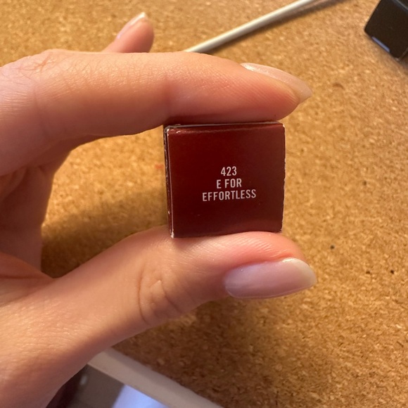 MAC Love Me Lipstick E FOR EFFORTLESS 423 - Picture 2 of 3